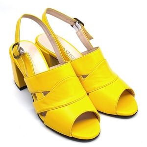 NEW Mod Shoes Willow Retro Leather 60s 70s Yellow Sandals Heels Size 10